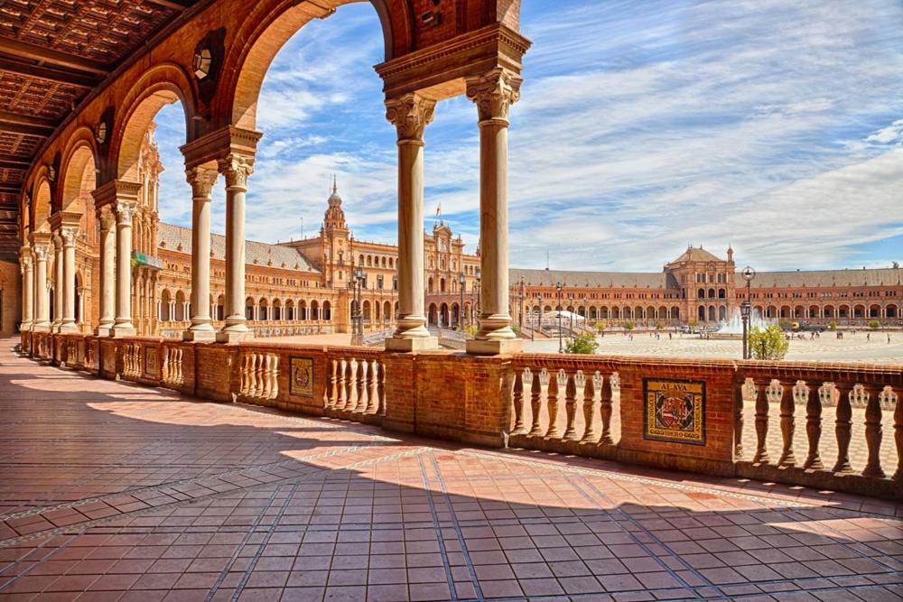 Las Cruzadas Melia-Plaza De Espana Sevilha Exterior foto
